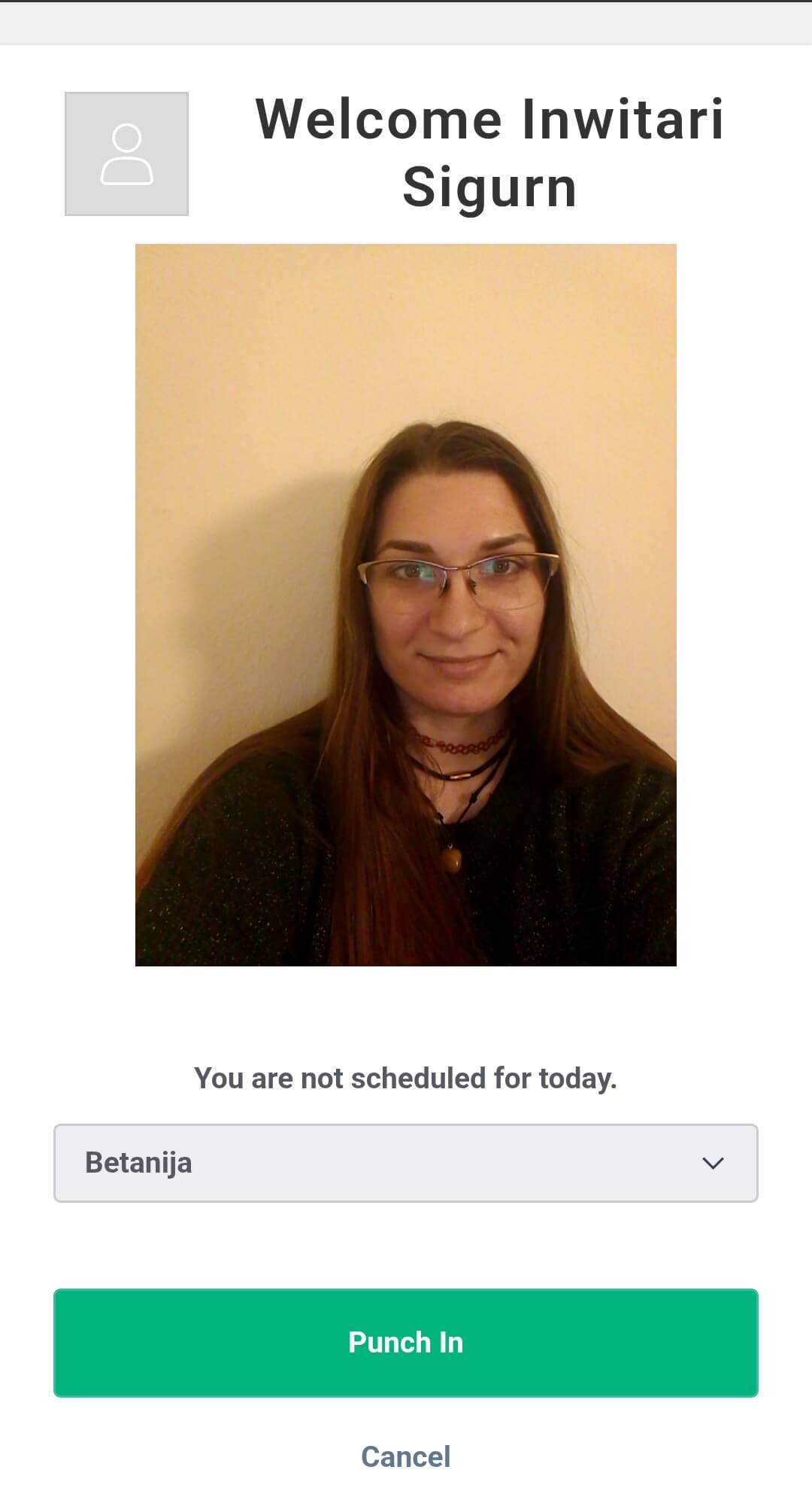 Punching in via Buddy Punch Kiosk with a picture taken