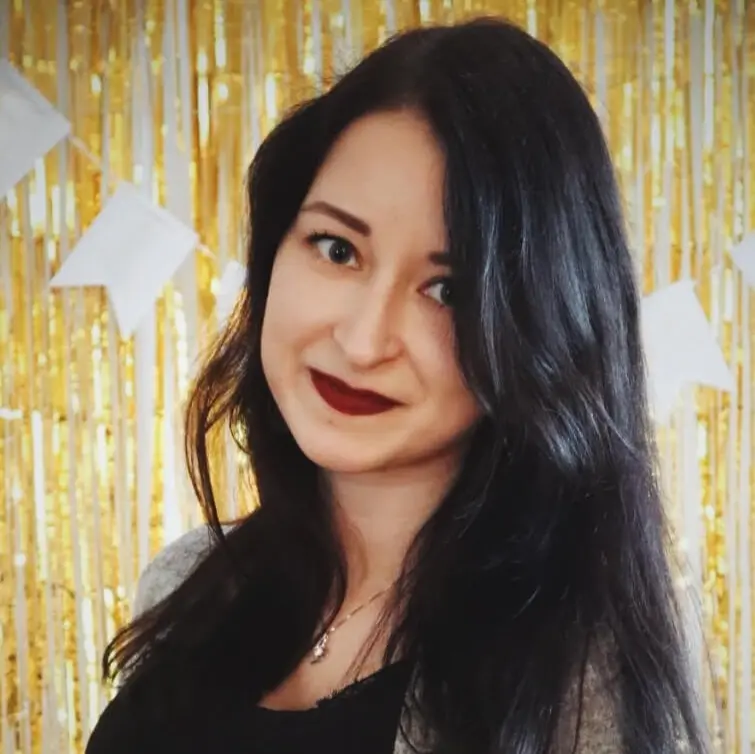 Juliet Dreamhunter, Goal success coach and productivity consultant