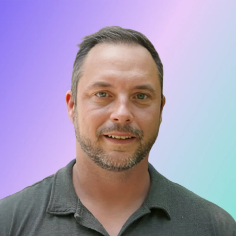 Derek Iwasiuk - SEO Manager