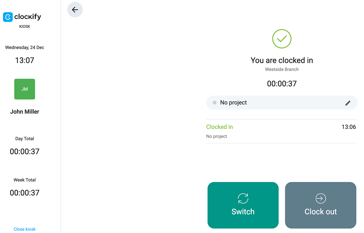 Clocking out via Clockify’s kiosk