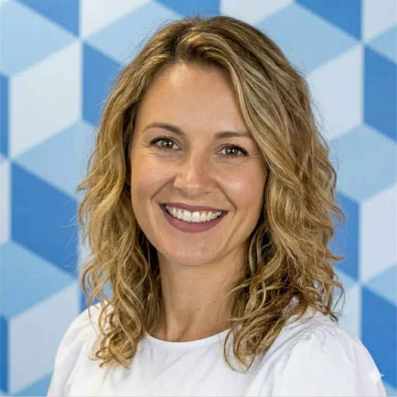 Alexandra Hayes - A generative AI & SaaS GTM